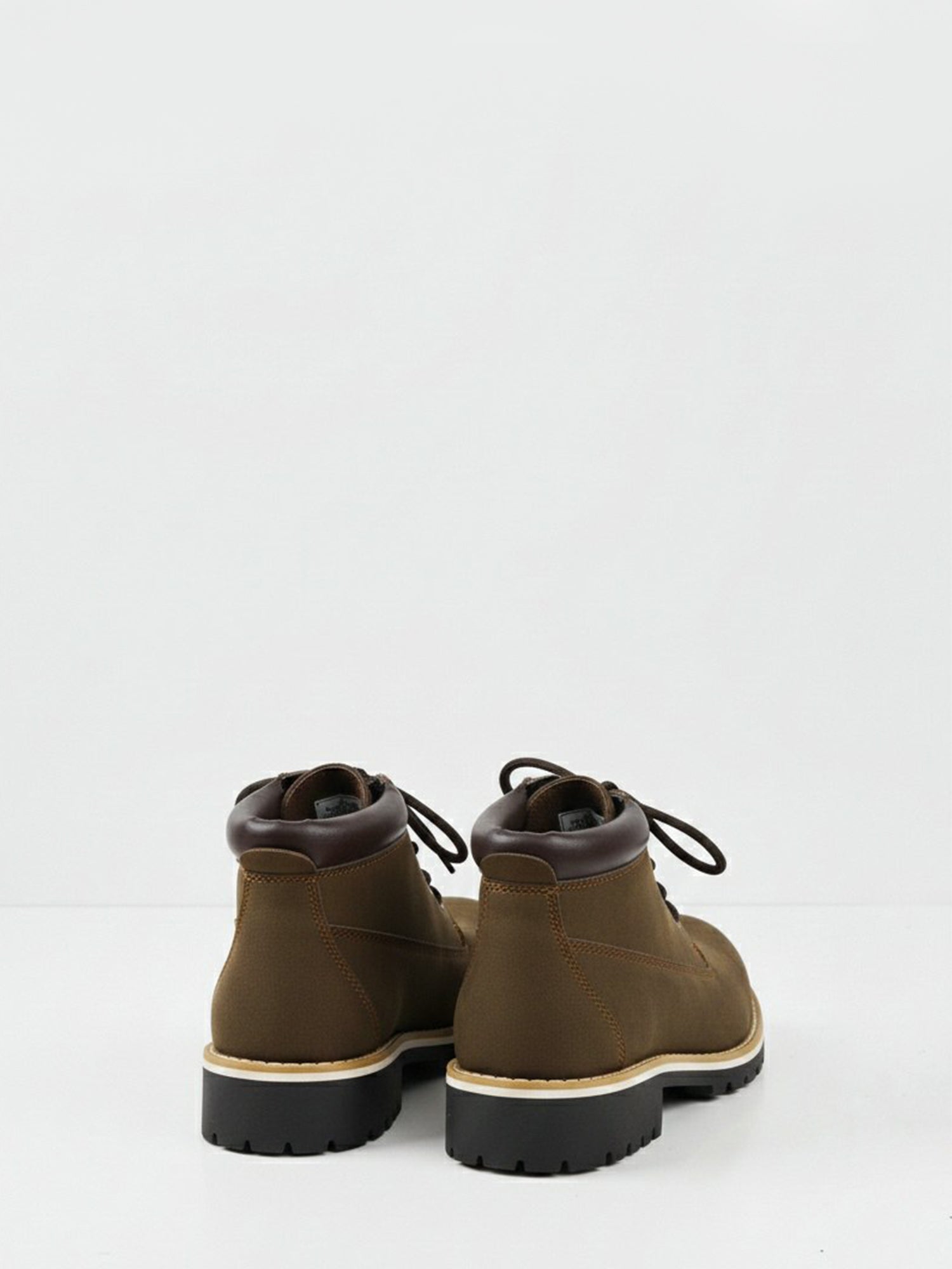 Low Dock Boots