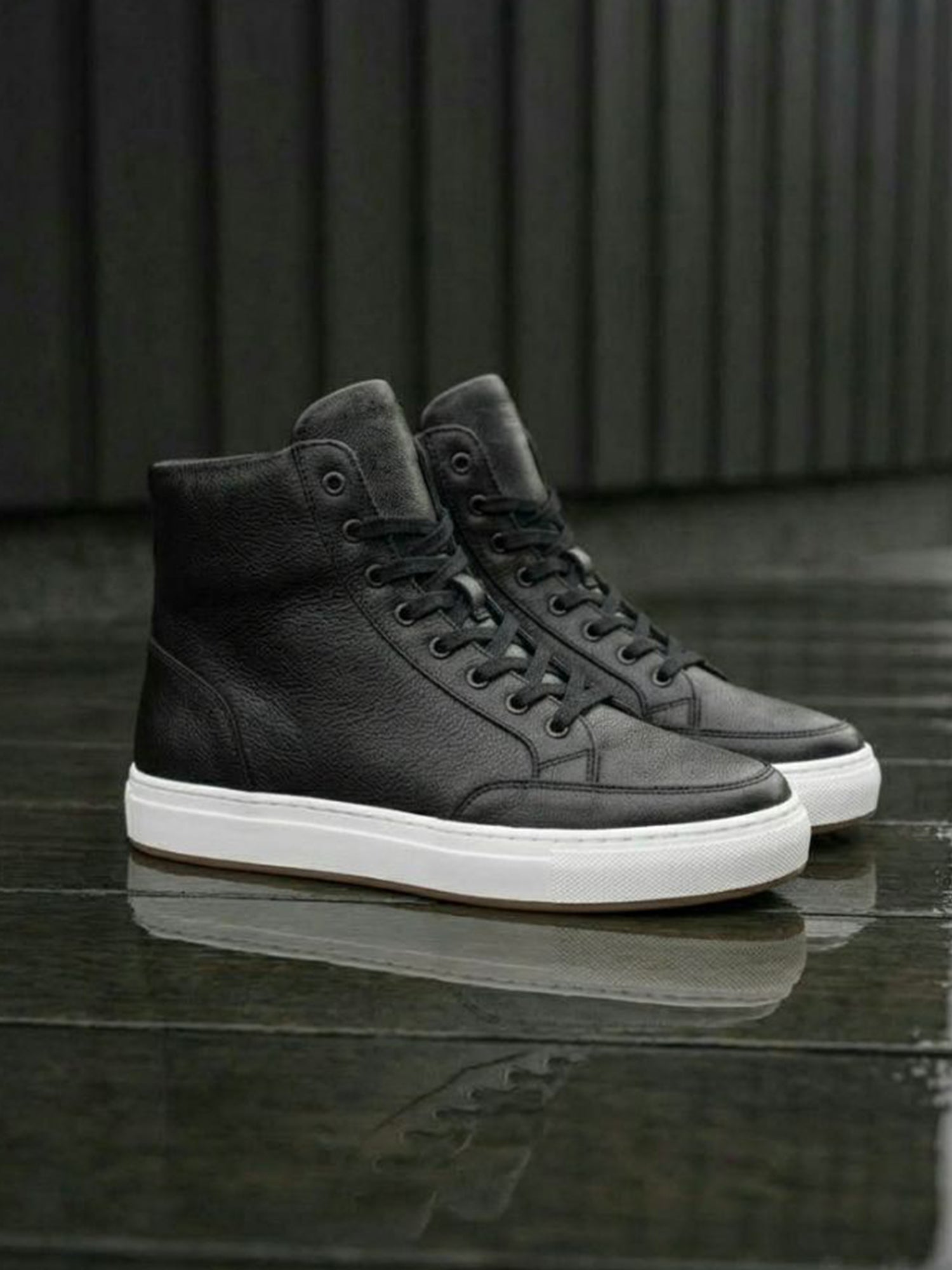 Sneaker Boots