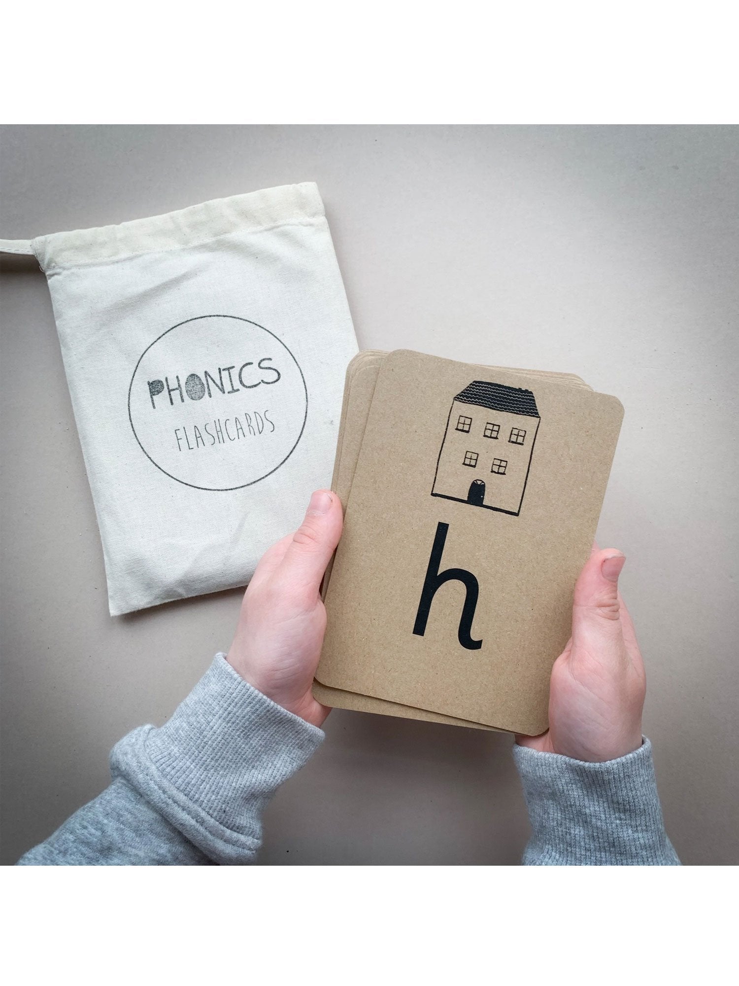 The Little Coach House Phonics Flashcards